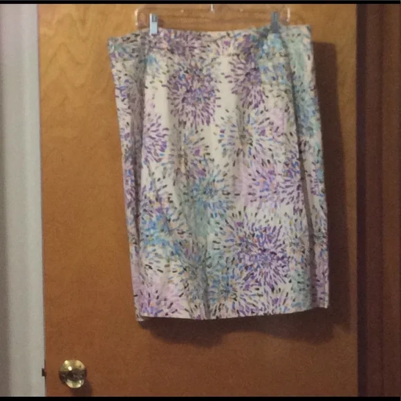 COPY - COPY - COPY - Lane Bryant “Burst of Spring” Colors - Picture 5 of 9